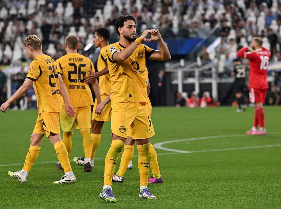 九游网页版-包含欧冠关键时刻再迎强敌，多特蒙德外线爆发，主帅态度——赛场秩序良好，资深球员宣示担当的词条-九游网页版